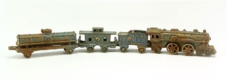 1930's Lot of 4 Kilgore Cast Iron Toy Train Cars