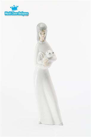 Miquel Requena Porcelain Figurine - Girl With Cat, Valencia Spain