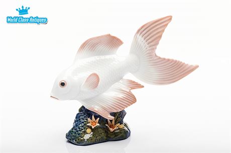 Lladro "Underwater Calm" Fish Porcelain Figurine (2001)