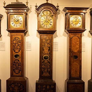 Explore the fascinating history of the grandfather clock